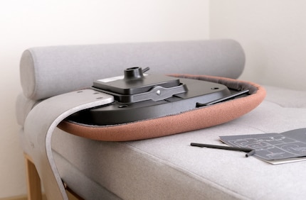... and screw the backrest onto the seat.
