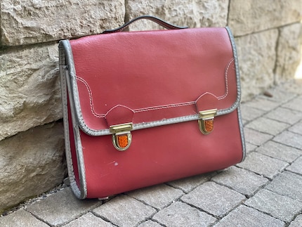 My satchel is over 30 years old. Unlike me, its leather skin is showing no signs of ageing or wrinkles
