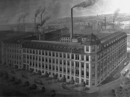 Die Fabrik circa 1900. Bild: Piatnik
