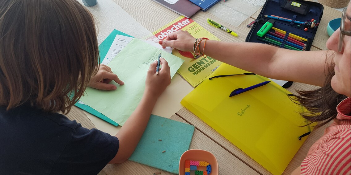 Education expert says, «teachers need to get away from the idea that homework is automatically beneficial» Education expert says, «teachers need to get away from the idea that homework is automatically beneficial»