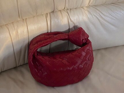Die Mini «Jodie» von Bottega Veneta.