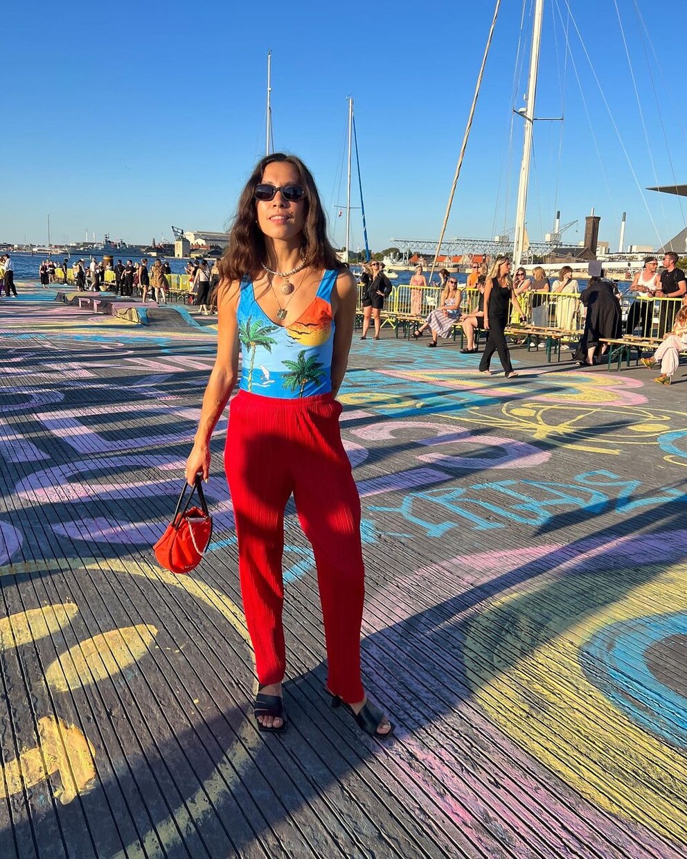 La styliste Nicole Huisman obtient un 10/10 pour cette combinaison de couleurs.