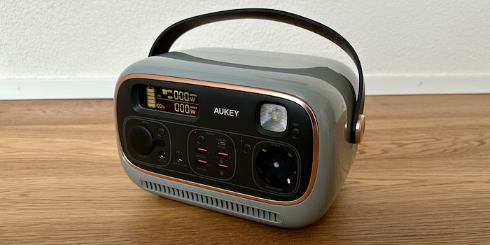 Aukey Powerstudio 300 in test: I still have a suitcase full of power  -  Galaxus