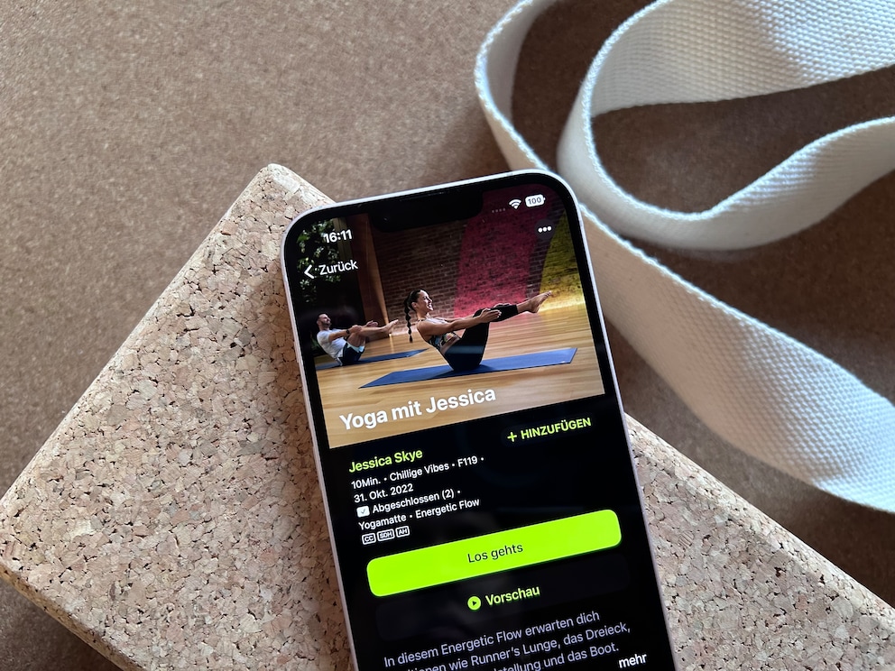 La coach Jessica a déjà donné 119 cours de yoga sur Apple Fitness+.