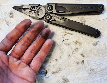 Il Leatherman mi sporca le mani.