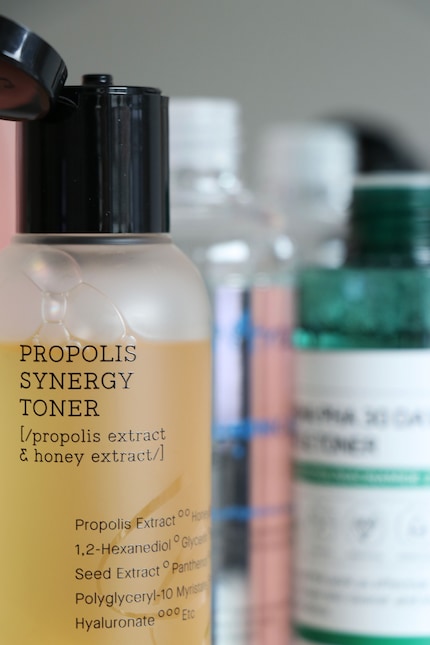 Il tonico Full Fit Propolis Synergy di Cosrx è stato creato in collaborazione con la YouTuber coreana «Sydney To You».