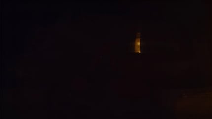 À titre de comparaison, le même test sur le modèle de l’année dernière : dans les mêmes conditions, la lampe est bien plus visible.
