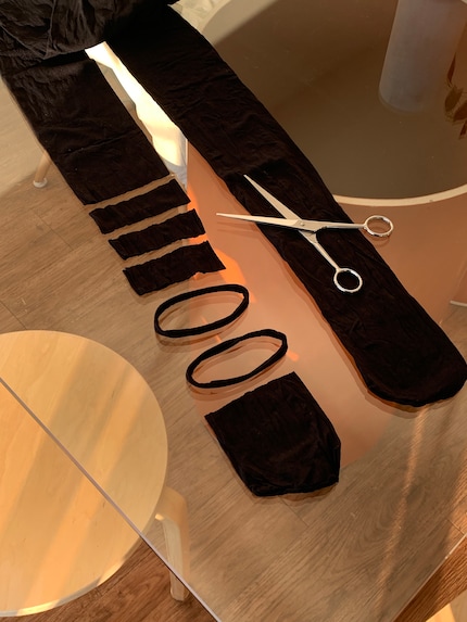 Cut the stocking legs into rings ...