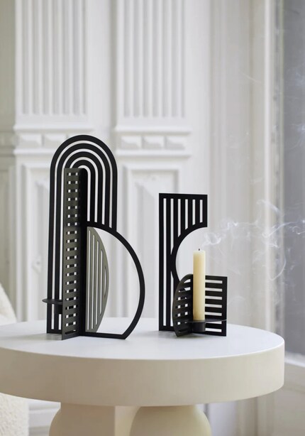 Design architettonico: «Dash» è accentuato dalle pareti geometriche che lo circondano.