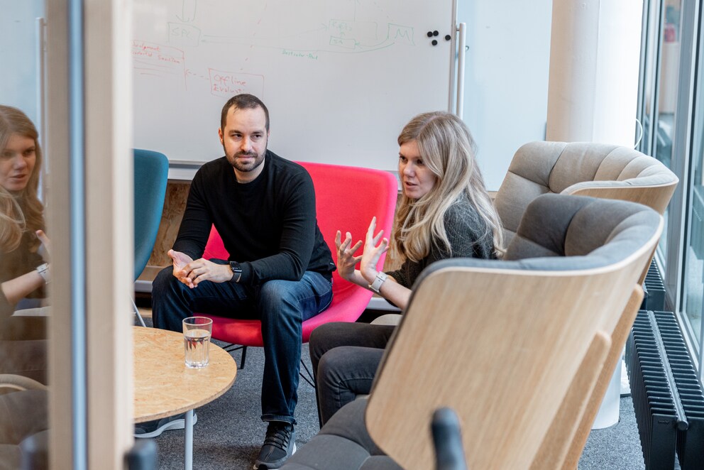 Software-Entwicklerin Christina Heidt und UX-Designer Leonardo Hauschild sprechen über das Design System von Digitec Galaxus.