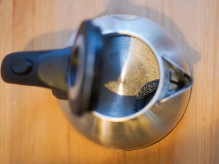 After a month with Kessy, my kettle has only slight limescale deposits.