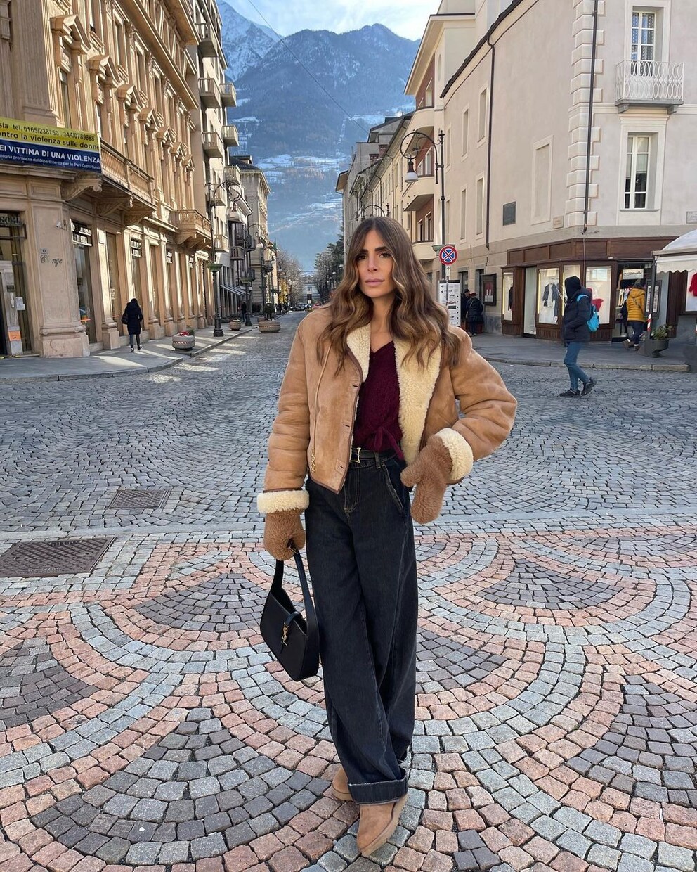 Auch Uggs ohne Plateau profitieren vom Hype.