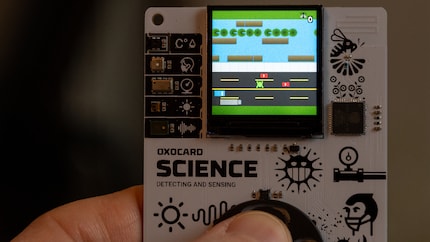 Frogger reste un très bon jeu sur l’Oxocard. 