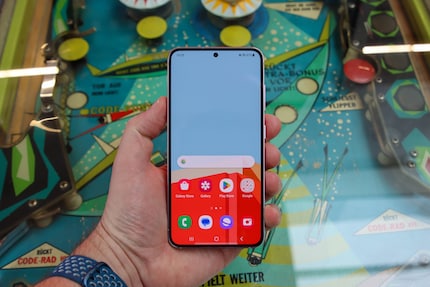 Il Galaxy S23 è pratico.