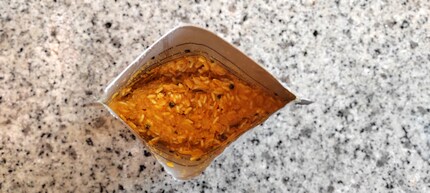 Le contenu lyophilisé est mélangé à environ 3 dl d'eau chaude.