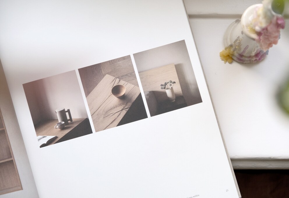 Malgré les rares touches de couleur, les photos dégagent une atmosphère chaleureuse. 