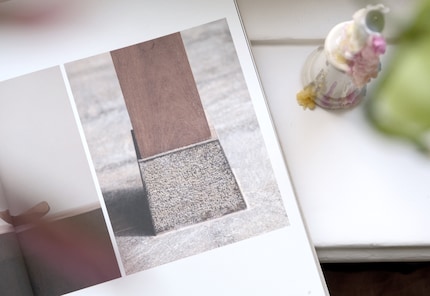 Che si tratti dello zoccolino o delle maniglie delle porte, Norm Architects attribuisce grande importanza ai dettagli.
