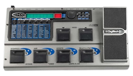 Dank dem Digitech GNX2 eröffneten sich mir völlig neue Möglichkeiten, beschissene Sounds zu kreieren.