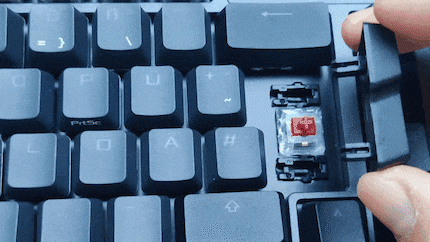 Il meccanismo di montaggio dello stabilizzatore di Asus funziona abbastanza bene.
