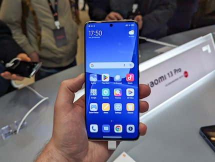 Xiaomi 13 Pro with 6.73-inch display.
