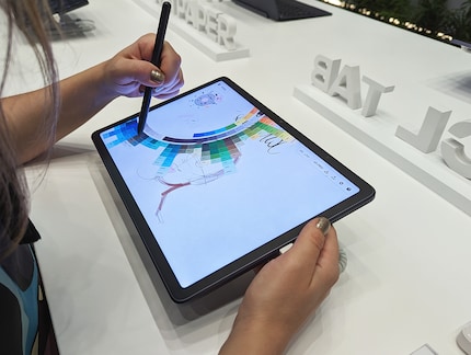È piacevole disegnare sul Nxtpaper di TCL.