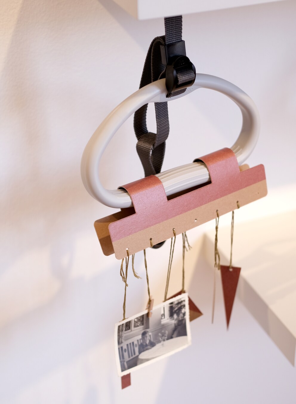 At eye level: the mobile encourages individual designs.