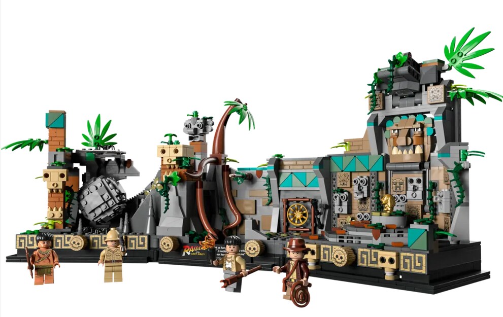 Das Diorama lässt den Lego-Indy nochmals alle Gefahren des Films durchmachen.