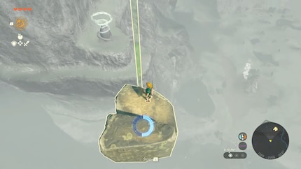 Piuttosto pratico: Link usa la sua nuova abilità di usare le rocce cadute come ascensore per le Sky Islands.