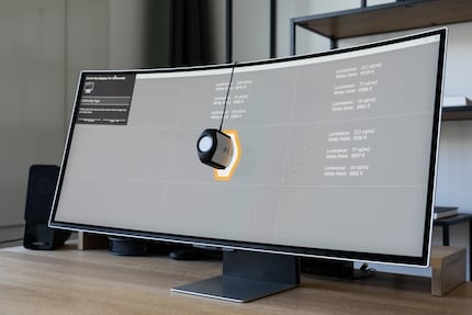 Besonders mein Exemplar des Samsung-Monitors ist extrem gleichmässig ausgeleuchtet.