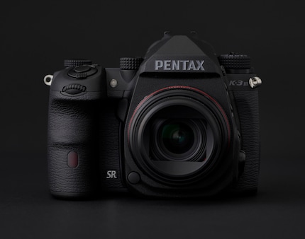 Théoriquement, le nouveau Pentax fait de meilleures images en niveaux de gris que les autres appareils.