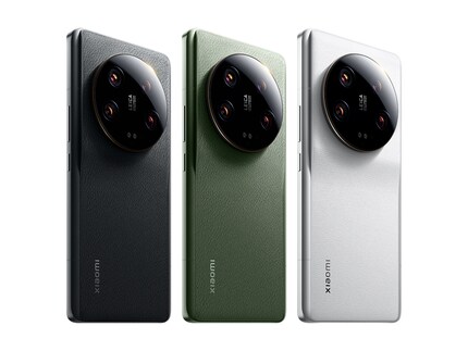 Les trois variantes de couleur du Xiaomi 13 Ultra.