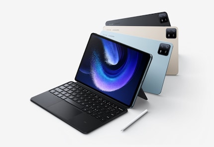 Xiaomi presents the matching accessories at the event.