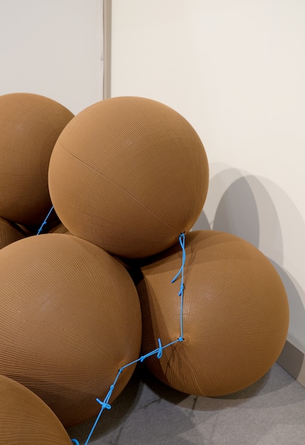 La technique permet de créer une boule sans coutures.
