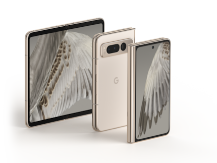 The Pixel Fold opened and closed.