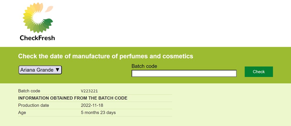 My bottle of Ariana Grande’s popular Cloud scent is 5 months and 23 days old (at the time this article was translated).