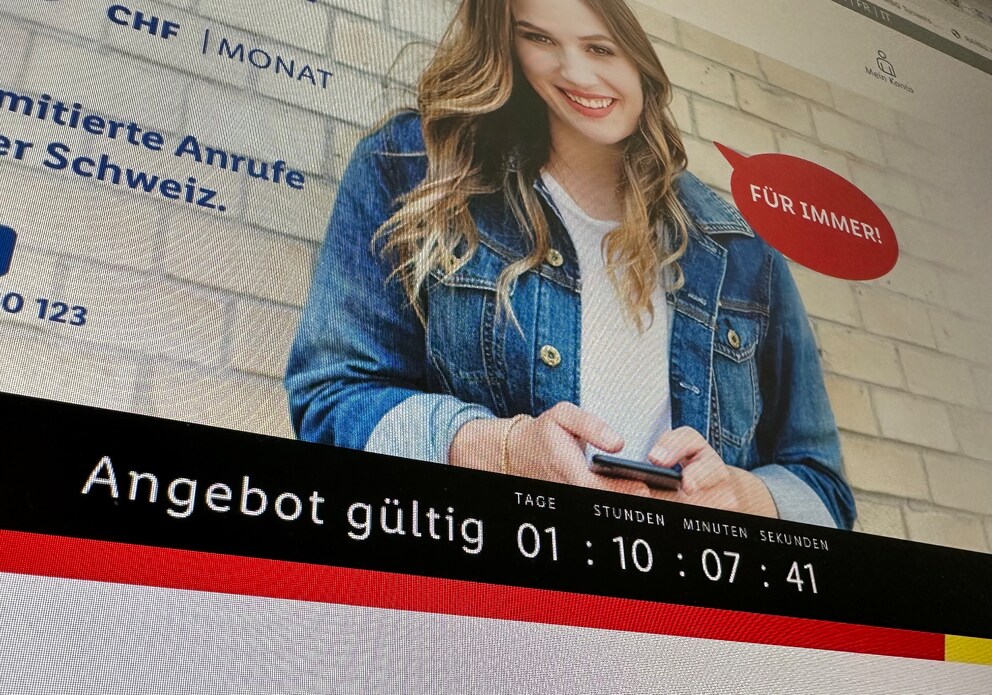 Mit solchen Countdowns wird potenziellen Kundinnen und Kunden suggeriert, sie könnten eine einmalige günstige Gelegenheit verpassen. Wenn das aber kein echter Countdown ist, könnte es sich um unlauteren Wettbewerb handeln.