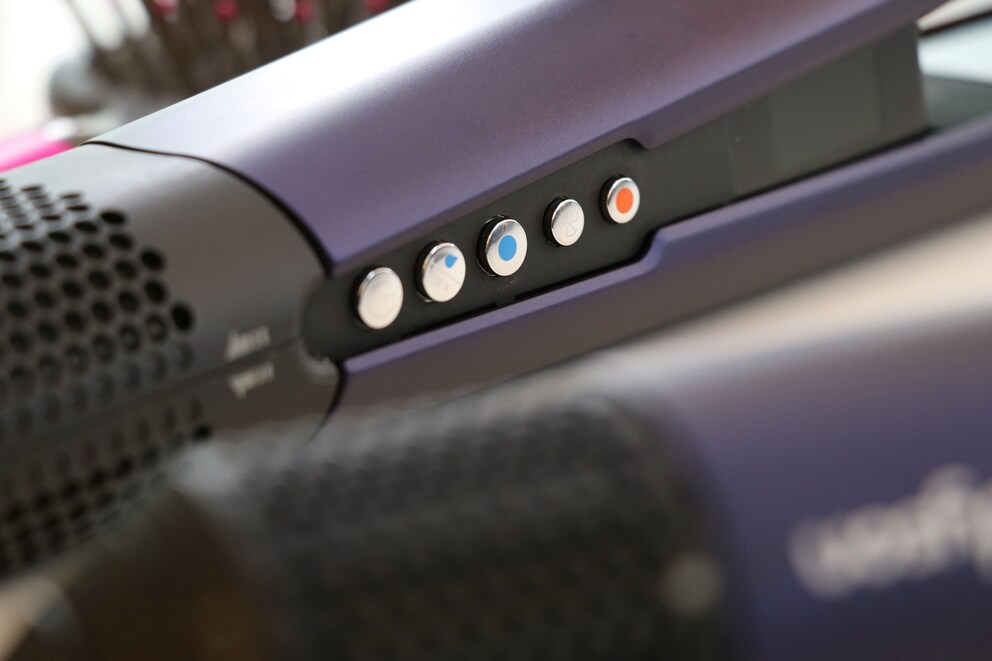 Dyson Airstrait Meine ersten Erfahrungen mit dem neuen Stylingtool