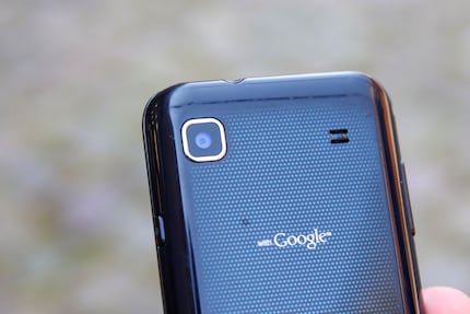 Una fotocamera, cinque megapixel.