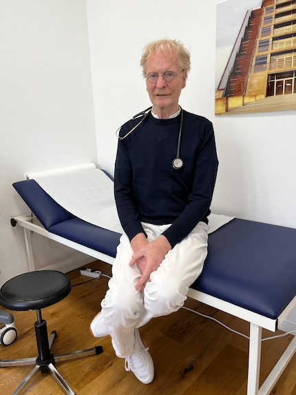 Il Prof. Raedler esercita ad Amburgo e segue oltre 5000 pazienti colpiti dalla malattia di Crohn e dalla colite ulcerosa. Per molte delle persone malate, lui rappresenta l’ultima speranza di avere una vita normale.