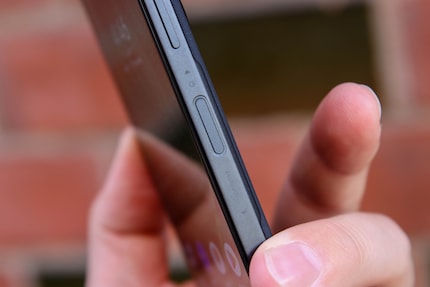 Il pulsante di accensione offre più funzioni rispetto ad altri smartphone.