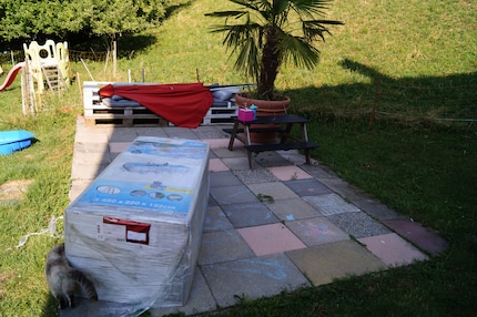 Auf diesen Steinplatten wird mittlerweile geplanscht.
