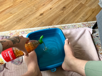 L’odeur un peu désagréable du vinaigre disparaît rapidement. 