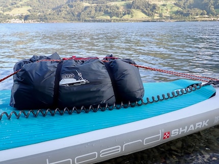 Arrivate: un posto tranquillo per passare la notte nella tenda Bajao sul SUP.