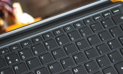 Le clavier propose quelques fonctions pouvant être lancées en appuyant sur un bouton.
