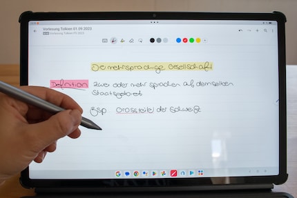La Tab P12 et le Lenovo Tab Pen Plus permettent de prendre de superbes notes.