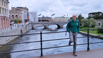 The classic tourist photo – me wearing my Saucony Peregrine 13 ST trail runners.