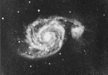 Immagine del 1898 con la galassia nana sulla destra.