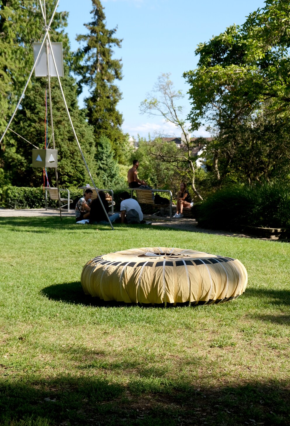 Mit ihrer Installation möchte sie die Prinzipien des Circular Designs näherbringen.