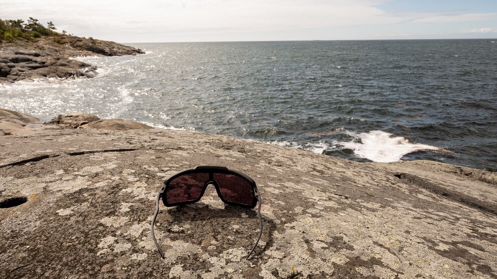 ... Sonnenbrille.