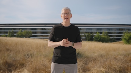 Il CEO di Apple Tim Cook ha presentato la migliore line-up di iPhone di tutti i tempi martedì sera «» .